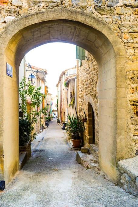 Welcome, Bienvenue, Chez Charly! Nébian エクステリア 写真